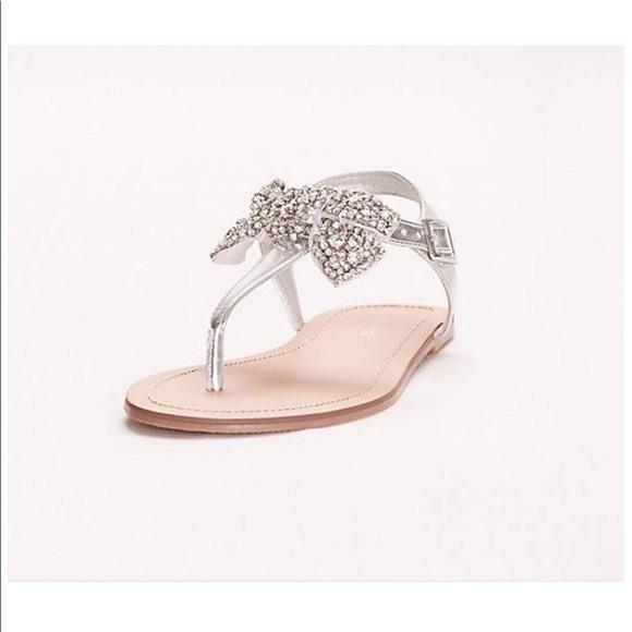 David’s Bridal Rhinestone Bow Sandals - Picture 2 of 4
